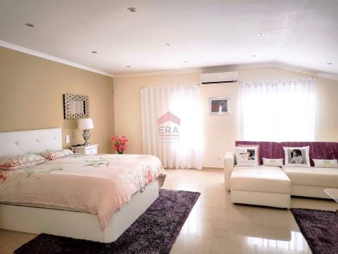 Moradia Isolada T3 Venda em Almancil,Loulé