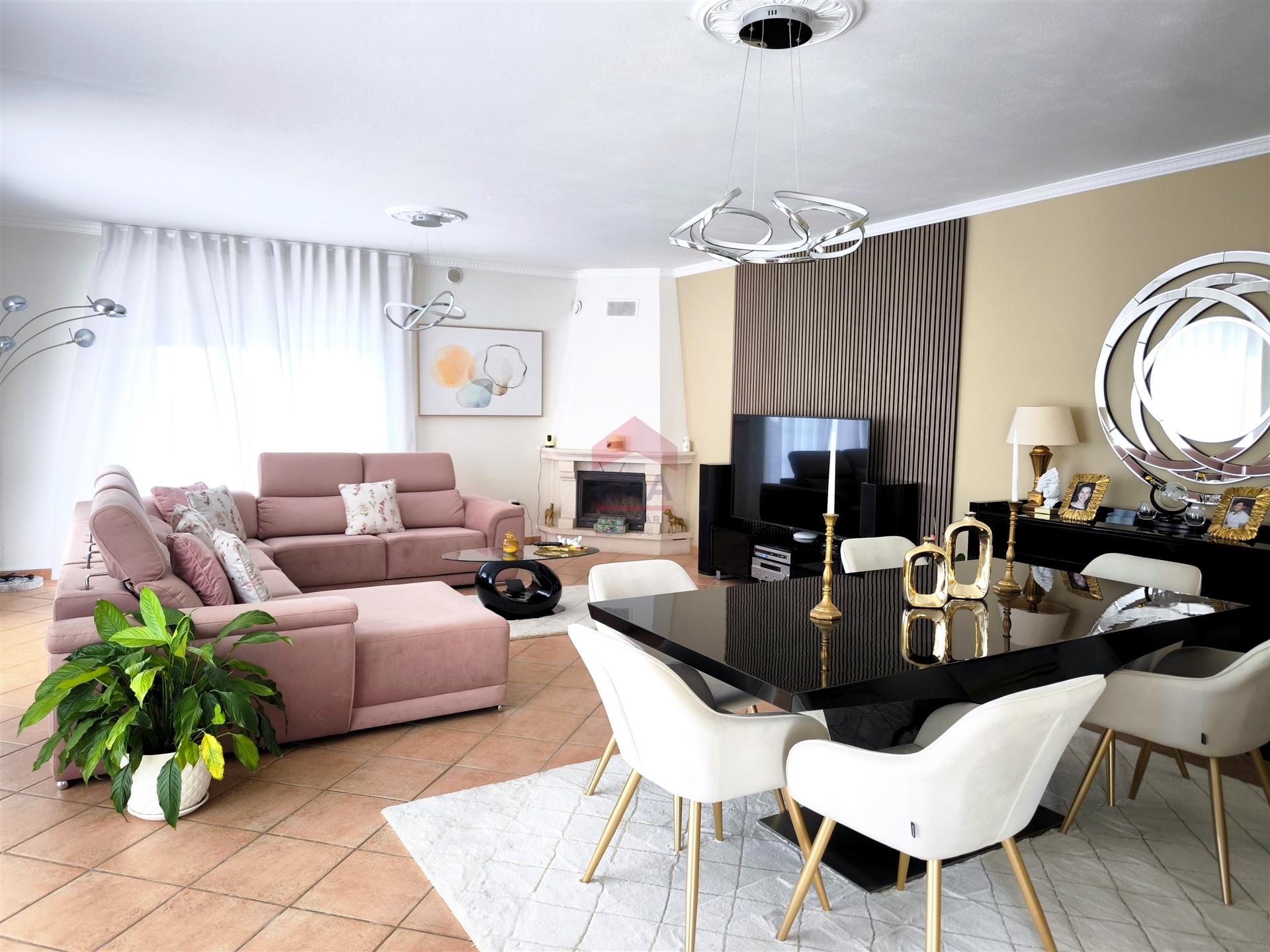 Moradia Isolada T3 Venda em Almancil,Loulé