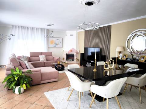 Moradia Isolada T3 Venda em Almancil,Loulé