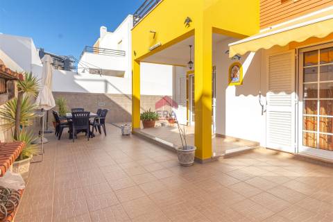 Moradia Geminada T4 Venda em Tavira (Santa Maria e Santiago),Tavira