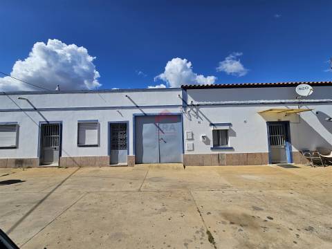 Moradia Isolada T5 Venda em Conceição e Estoi,Faro