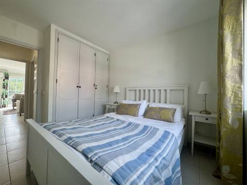 Apartamento T2 Venda em Quarteira,Loulé