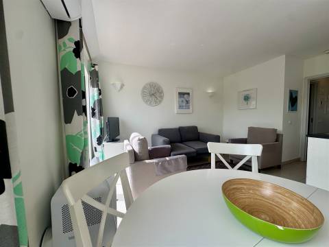 Apartamento T2 Venda em Quarteira,Loulé