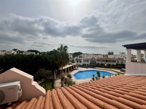 Apartamento T2 Venda em Quarteira,Loulé