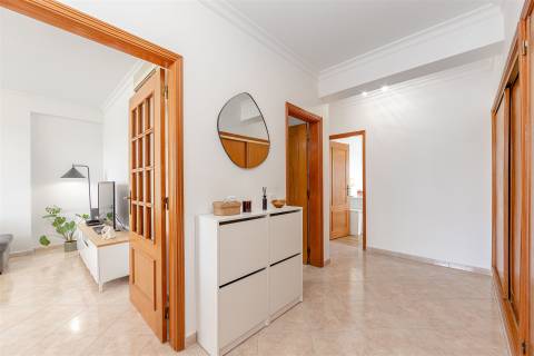 Apartamento T2 Venda em Montenegro,Faro