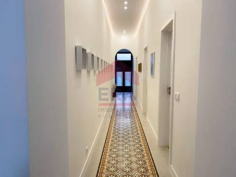 Moradia Geminada T3 Venda em Faro (Sé e São Pedro),Faro