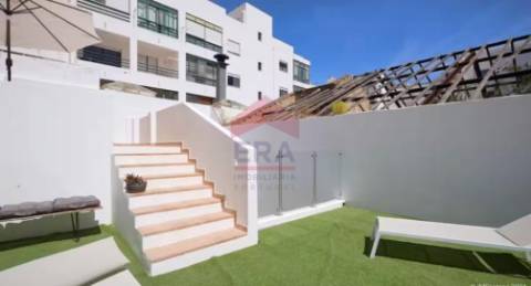 Moradia Geminada T3 Venda em Faro (Sé e São Pedro),Faro