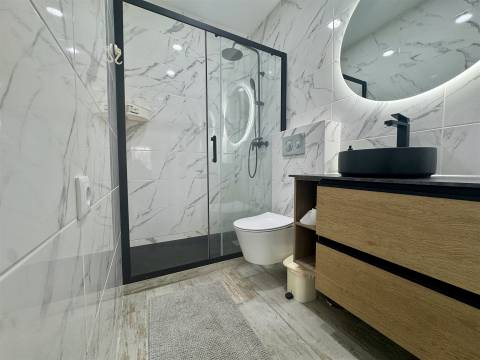 Apartamento T2 Venda em Quarteira,Loulé