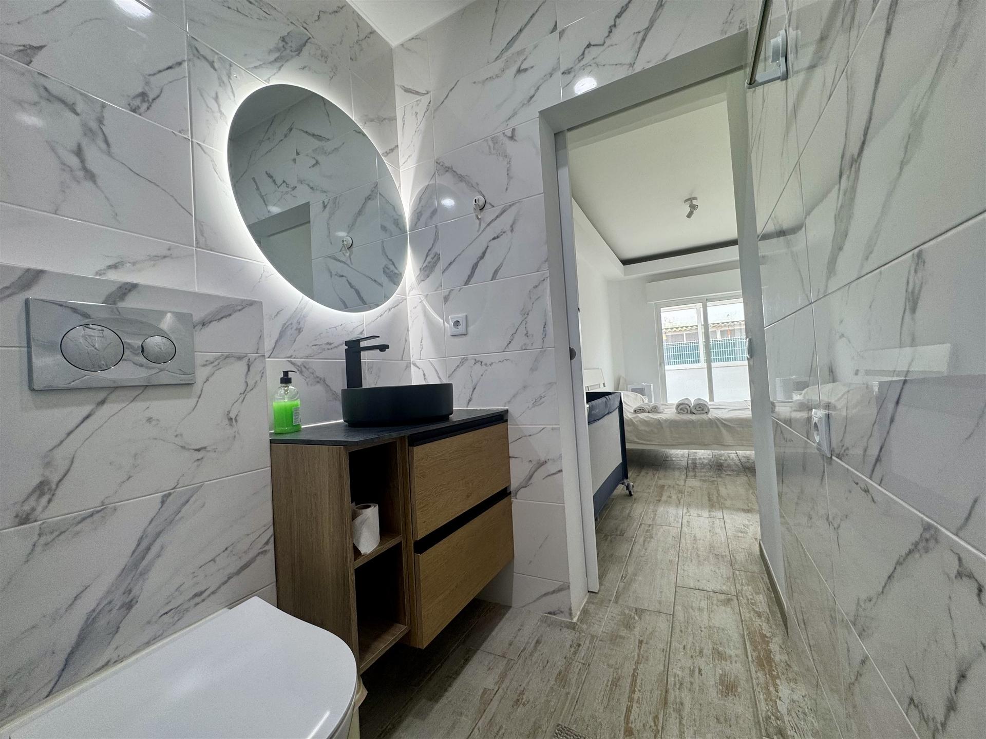 Apartamento T2 Venda em Quarteira,Loulé