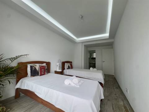 Apartamento T2 Venda em Quarteira,Loulé