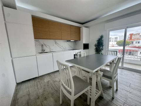 Apartamento T2 Venda em Quarteira,Loulé