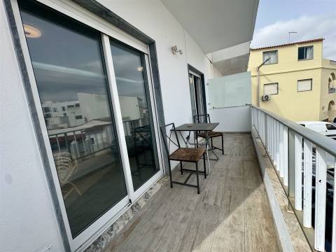 Apartamento T2 Venda em Quarteira,Loulé