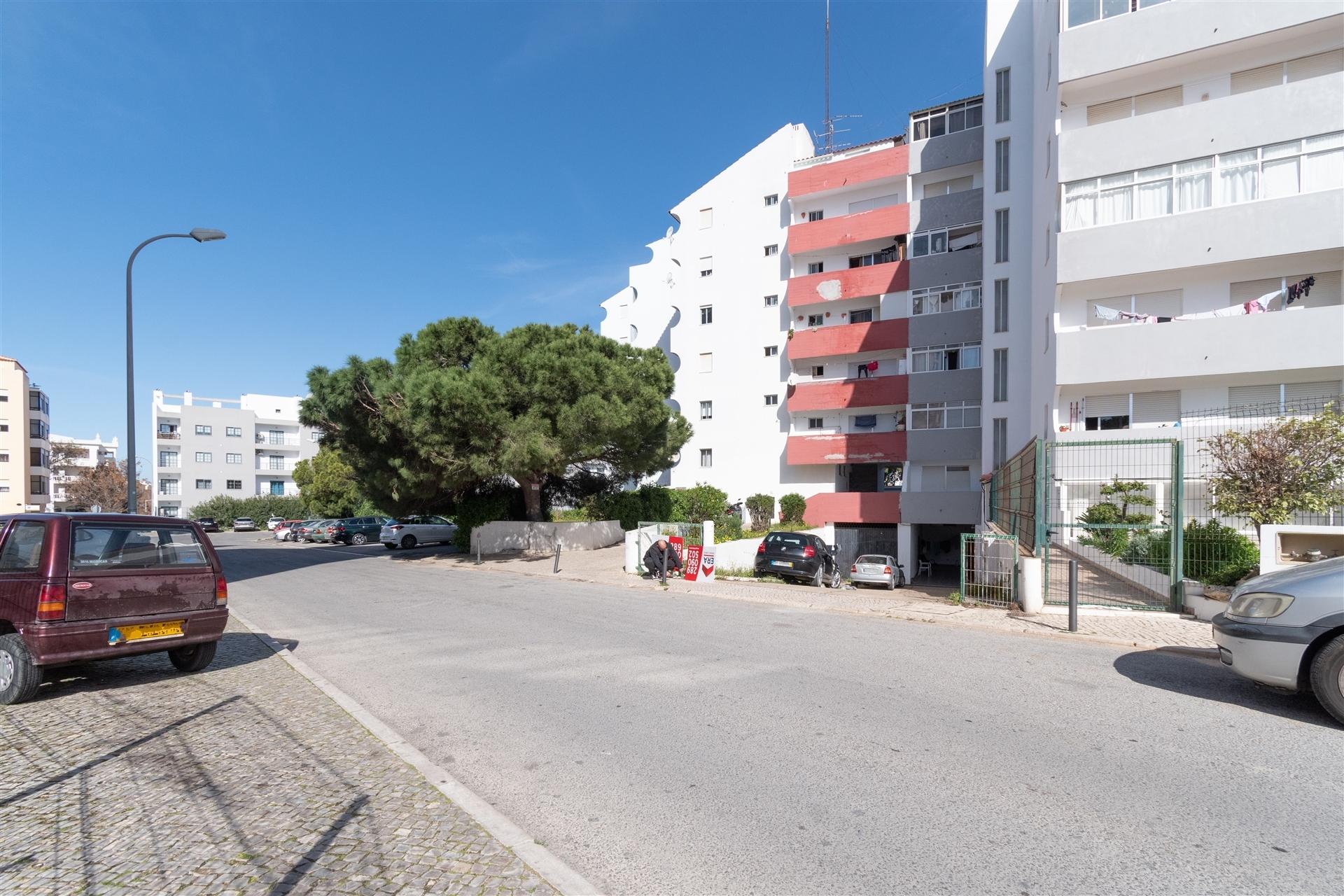 Armazém  Venda em Quarteira,Loulé