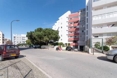 Armazém  Venda em Quarteira,Loulé