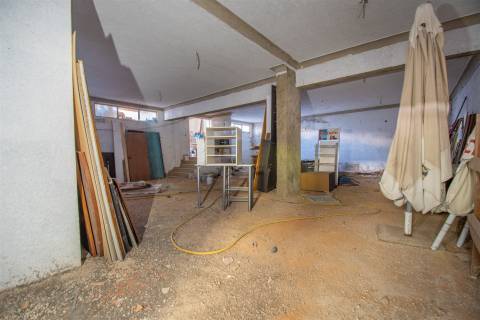 Armazém  Venda em Quarteira,Loulé