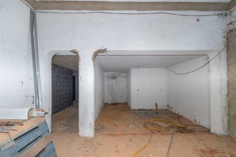 Armazém  Venda em Quarteira,Loulé