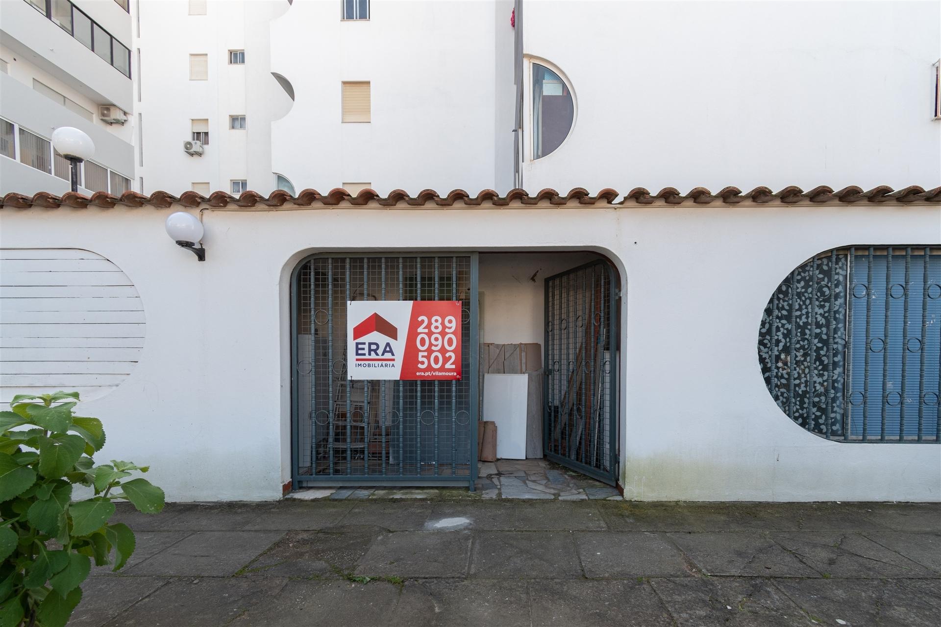 Armazém  Venda em Quarteira,Loulé