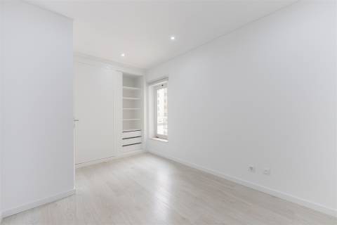 Apartamento T3 Venda em Faro (Sé e São Pedro),Faro