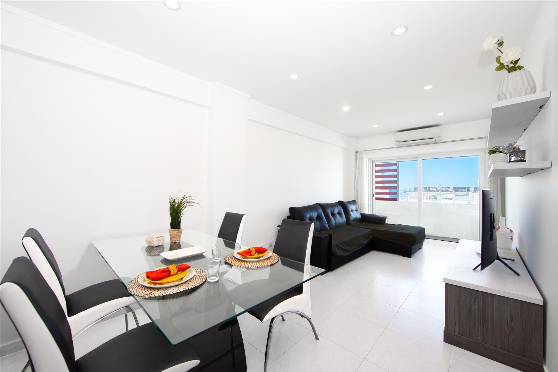 Apartamento T2 Venda em Quarteira,Loulé