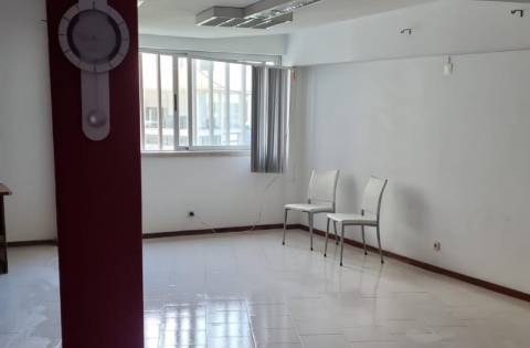 Escritório  Venda em Benedita,Alcobaça