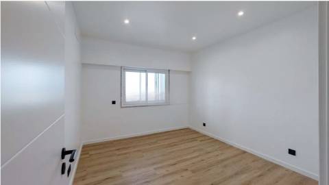Apartamento T1 Venda em Quarteira,Loulé
