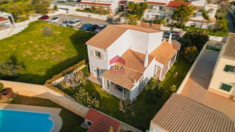 Moradia T3 Venda em Quelfes,Olhão