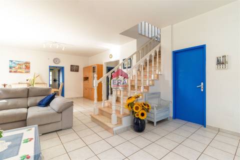 Moradia T3 Venda em Quelfes,Olhão