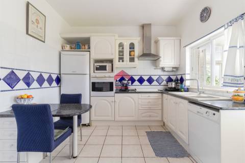 Moradia T3 Venda em Quelfes,Olhão