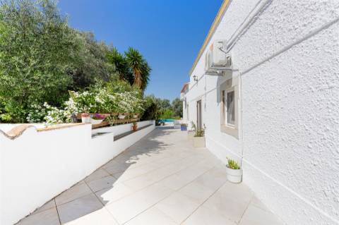 Moradia Isolada T3 Venda em Faro (Sé e São Pedro),Faro