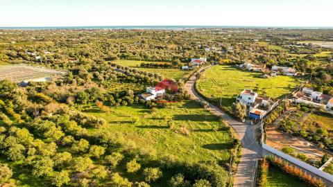 Moradia T2 Venda em Moncarapacho e Fuseta,Olhão