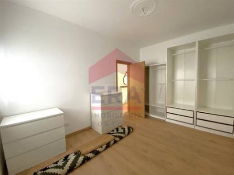 Apartamento T3 Venda em Faro (Sé e São Pedro),Faro