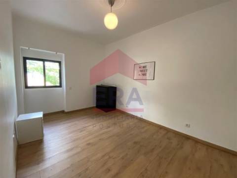 Apartamento T3 Venda em Faro (Sé e São Pedro),Faro