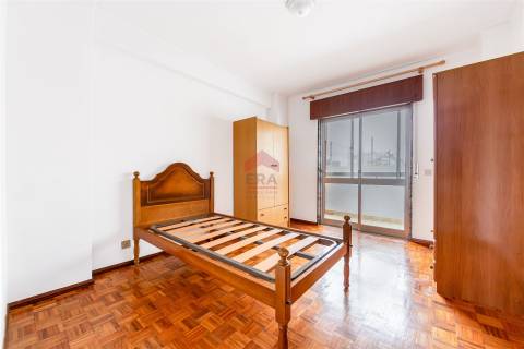 Apartamento T3 Venda em Faro (Sé e São Pedro),Faro