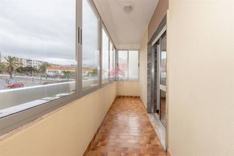 Apartamento T3 Venda em Faro (Sé e São Pedro),Faro