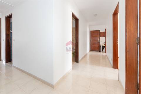 Apartamento T3 Venda em Faro (Sé e São Pedro),Faro