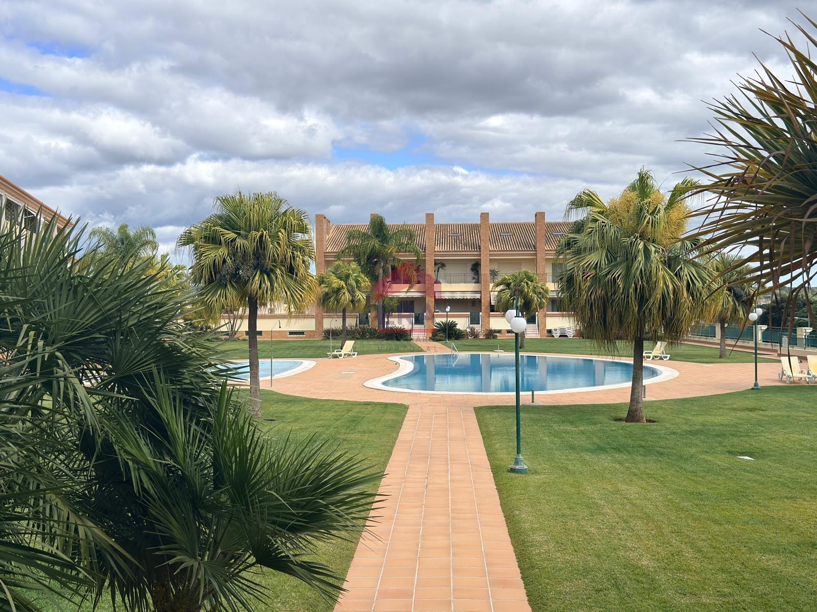 Apartamento T2+2 DUPLEX Venda em Quarteira,Loulé