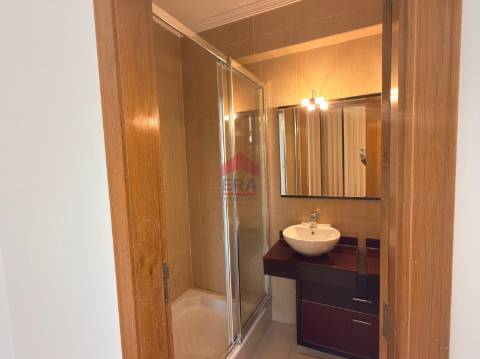 Apartamento T2+2 DUPLEX Venda em Quarteira,Loulé