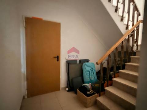 Apartamento T2+2 DUPLEX Venda em Quarteira,Loulé