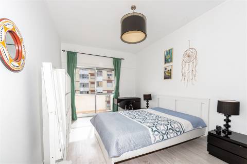 Apartamento T3 Venda em Faro (Sé e São Pedro),Faro