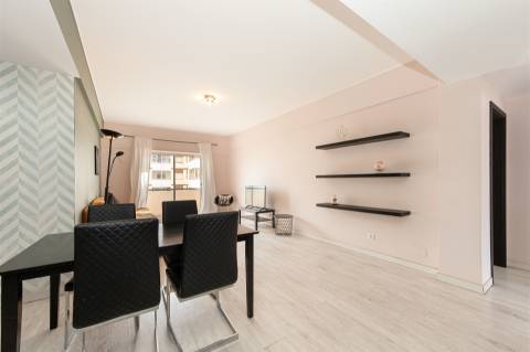 Apartamento T3 Venda em Faro (Sé e São Pedro),Faro