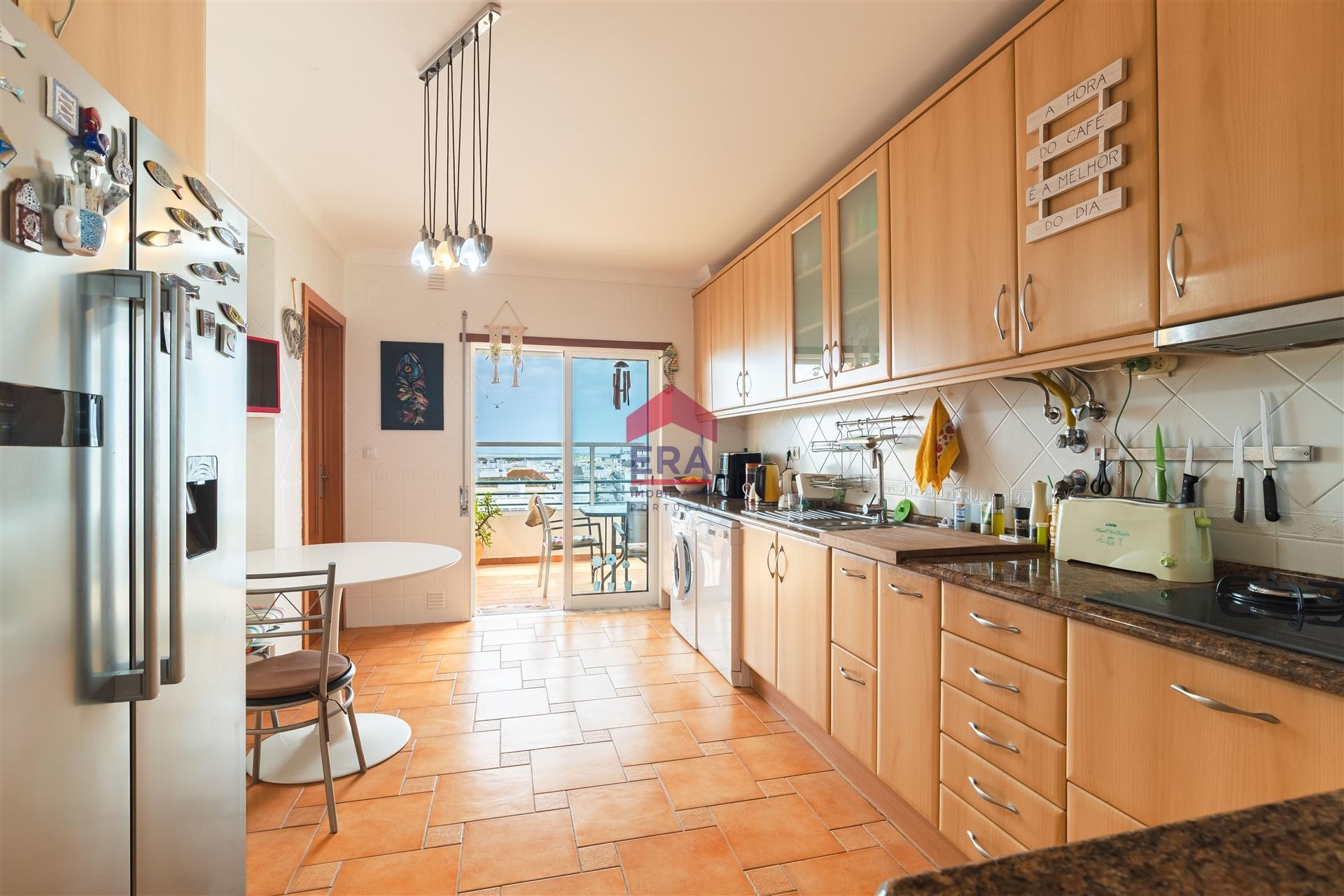 Apartamento T3 Venda em Olhão,Olhão