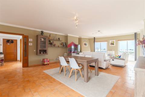 Apartamento T3 Venda em Olhão,Olhão