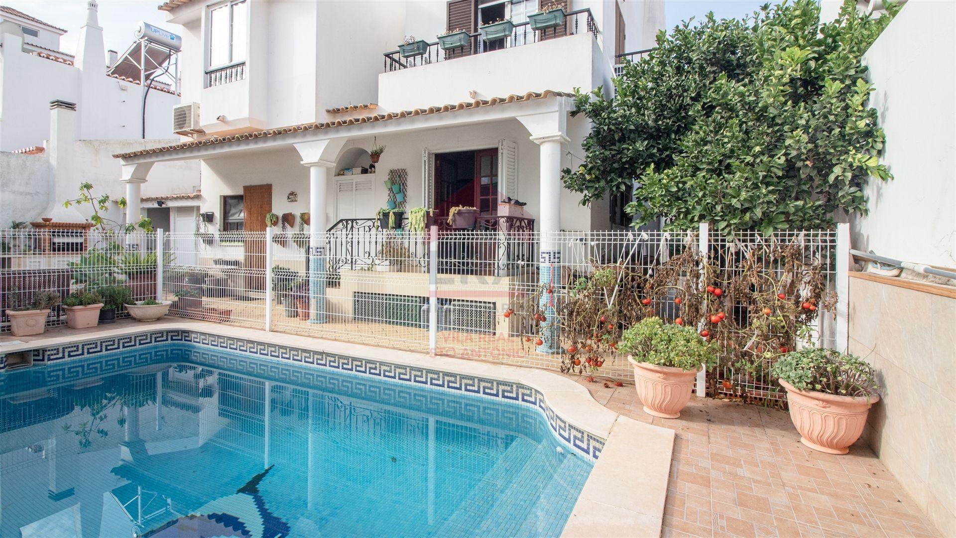 Moradia Isolada, 3 quartos, Vila Real de Santo António