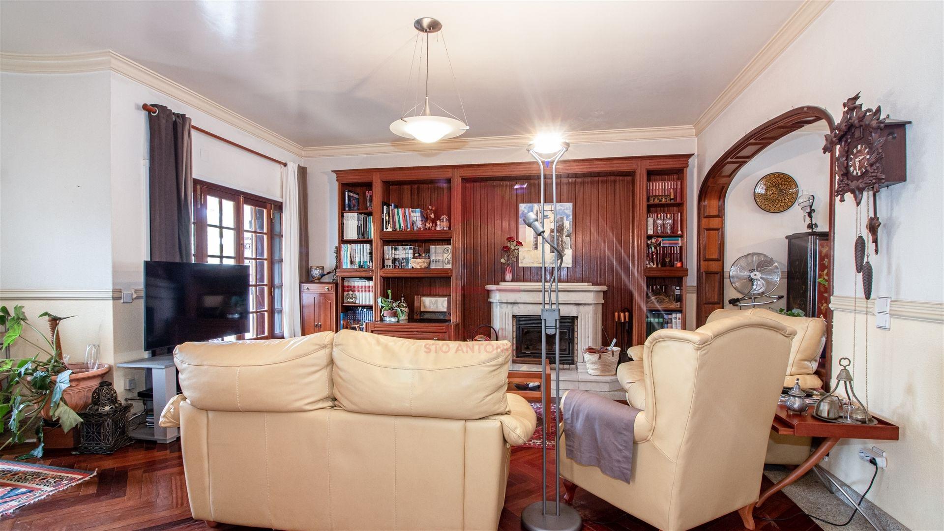 Moradia Isolada, 3 quartos, Vila Real de Santo António