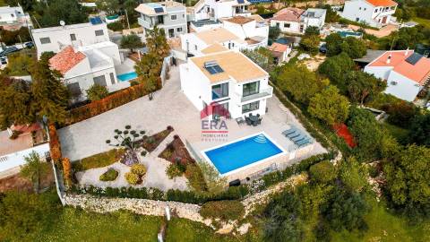 Moradia T6 Venda em Santa Bárbara de Nexe,Faro