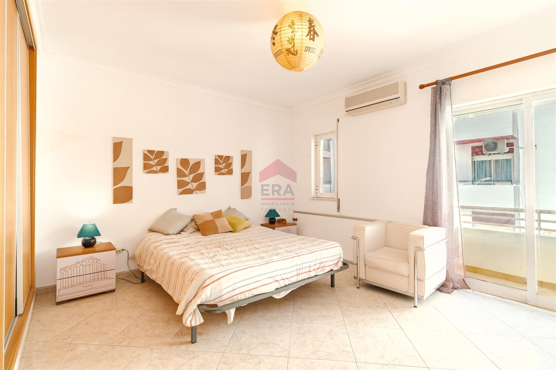 Apartamento T3 Venda em Olhão,Olhão