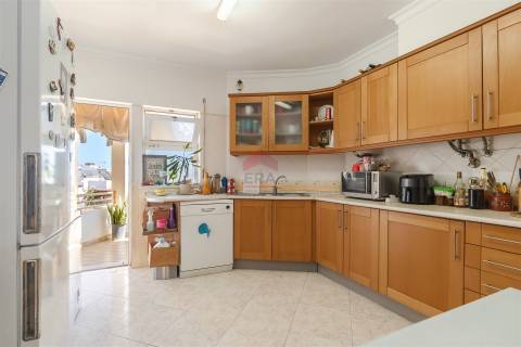 Apartamento T3 Venda em Olhão,Olhão
