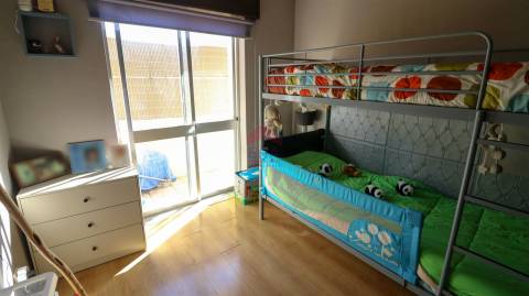 Apartamento T3 Trespasse em Faro (Sé e São Pedro),Faro