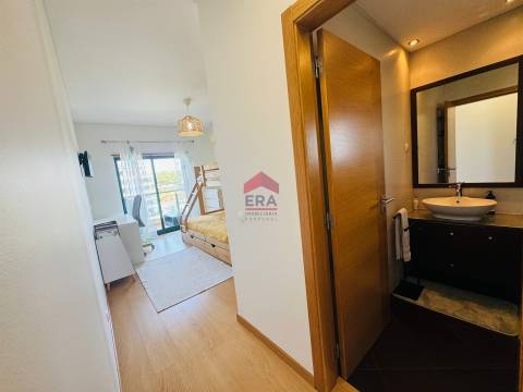 Apartamento T3 Venda em Quarteira,Loulé