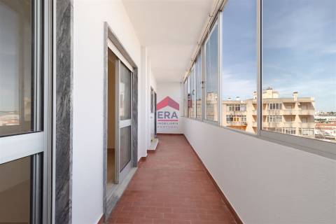 Apartamento T3 Venda em Olhão,Olhão